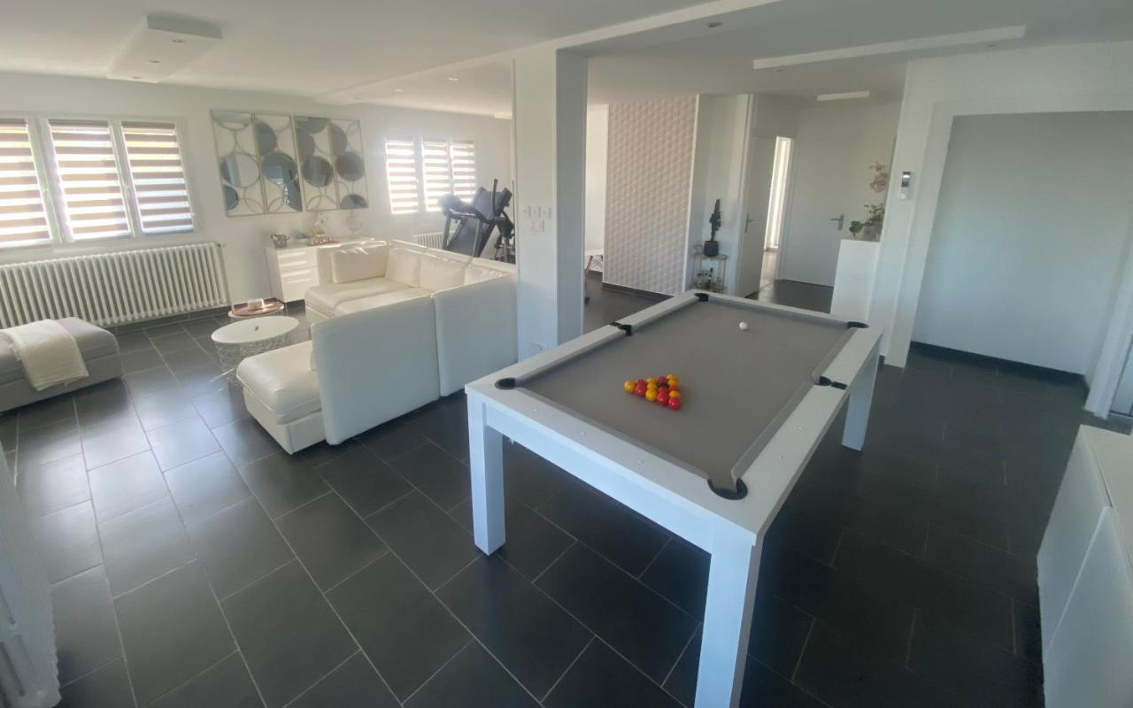 Chambre Dans Logement Partage Chez L Habitant Avec Piscine De 1 A 3 Chambres Grieges Buitenkant foto